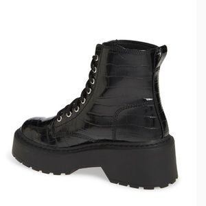 Steve Madden Black Slasher Platform Lug Sole Croc Print
Combat Boots